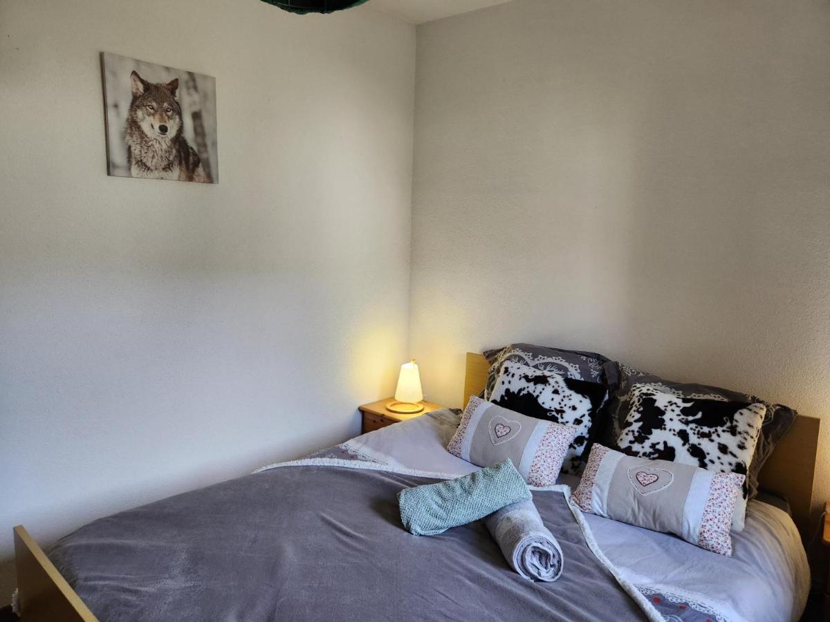 Gite Bruyere, 2 A 5 Personnes Avec Salle De Jeux Et Spa Dans La Residence 방트롱 외부 사진